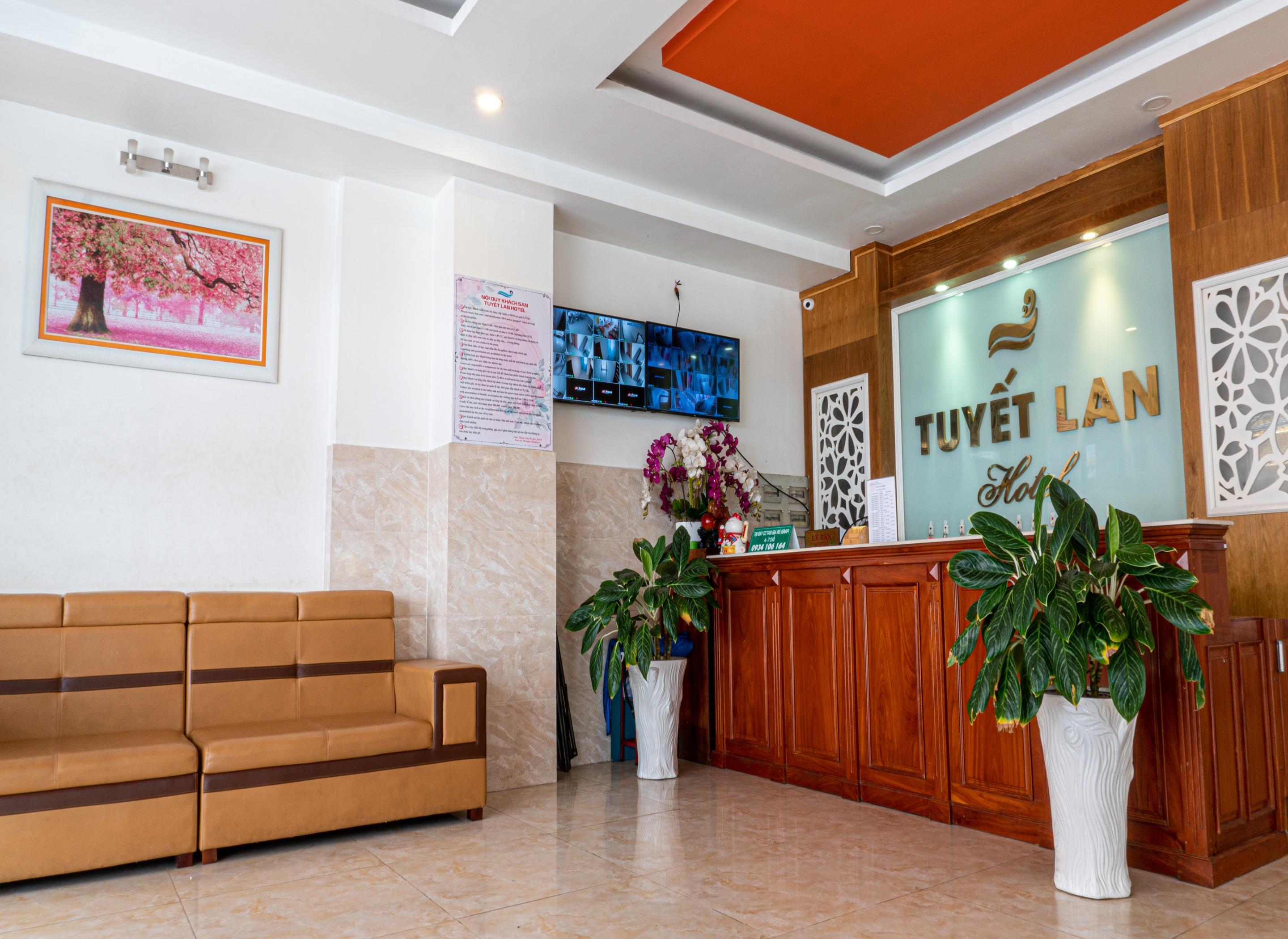 Tuyet Lan Hotel ブンタオ エクステリア 写真
